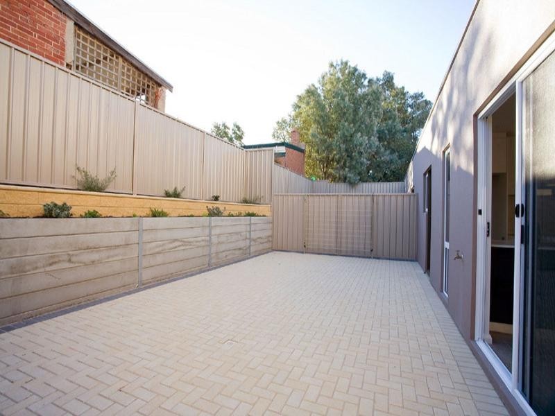 3/125 Military Road, Henley Beach South SA 5022