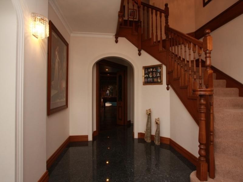 11 Tennyson Heights Court, Tennyson SA 5022