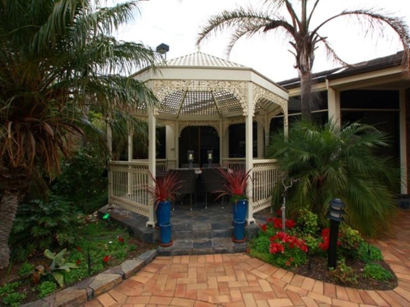 11 Tennyson Heights Court, Tennyson SA 5022