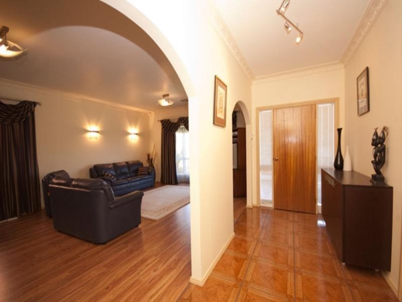 13 Campbell Avenue, Seaton SA 5023