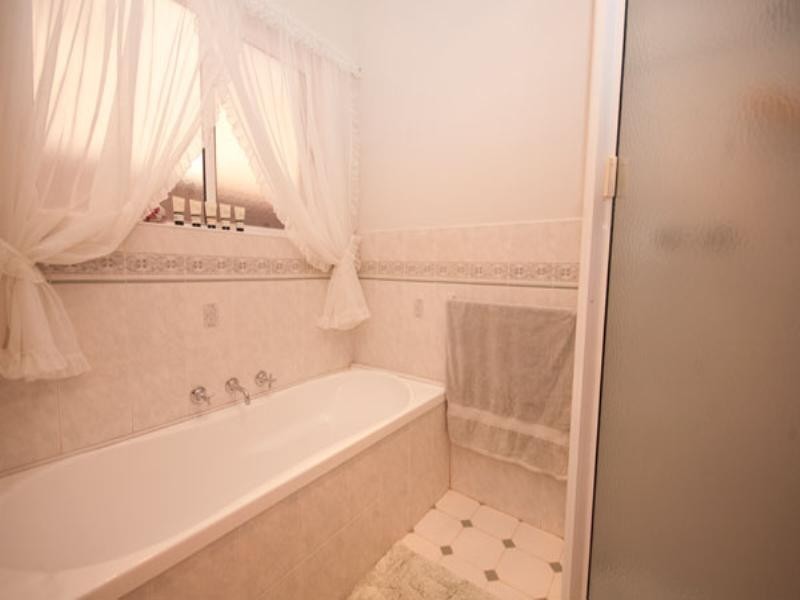 13 Campbell Avenue, Seaton SA 5023