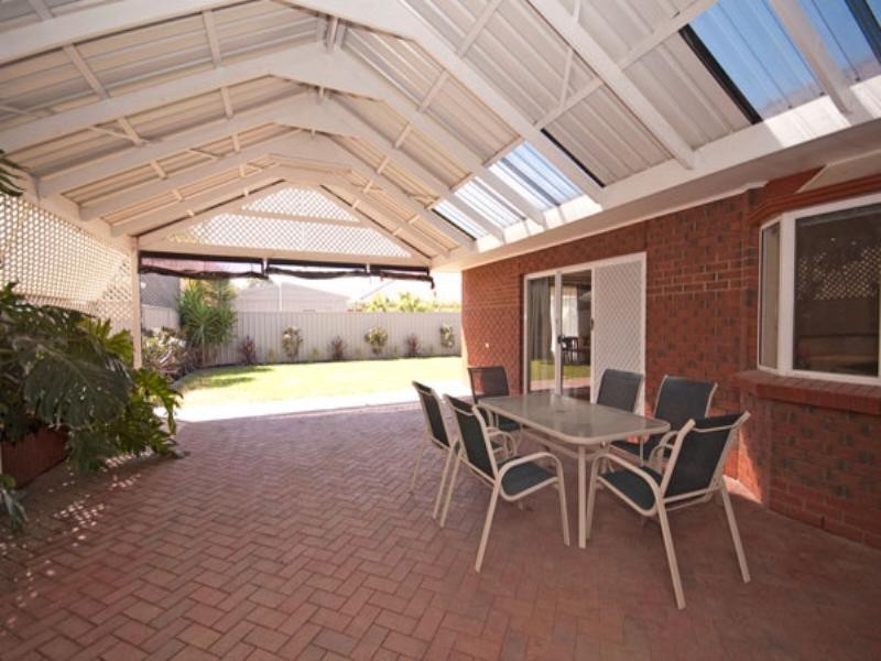 13 Campbell Avenue, Seaton SA 5023