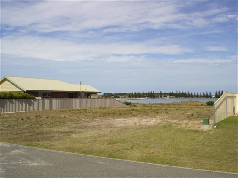 4 Excelsior Parade, Hindmarsh Island SA 5214