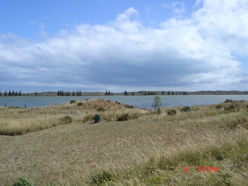 4 Excelsior Parade, Hindmarsh Island SA 5214