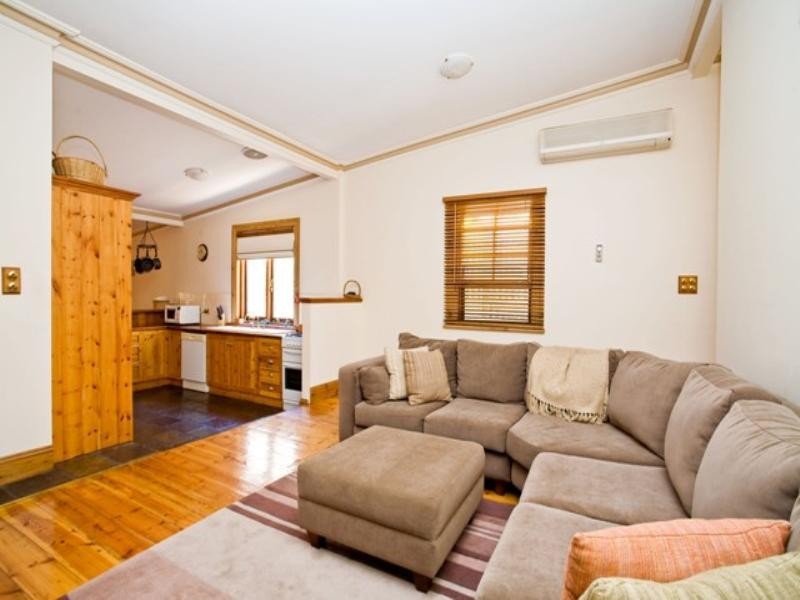 54 Port Road, Alberton SA 5014