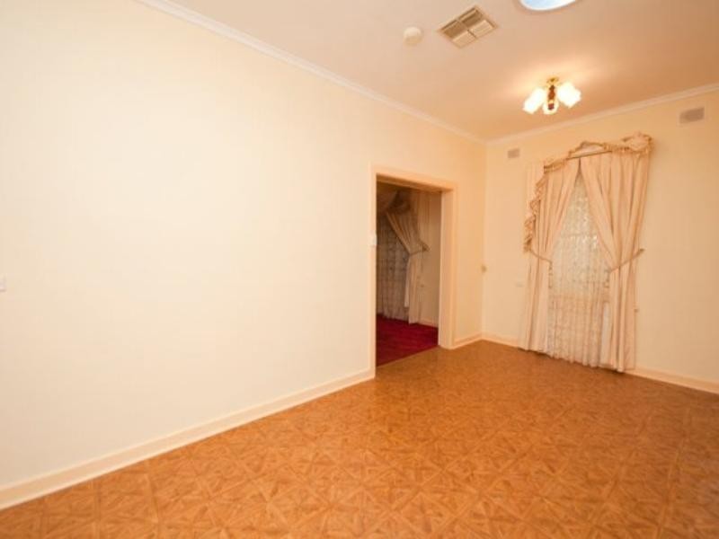 40 Second Avenue, Woodville Gardens SA 5012