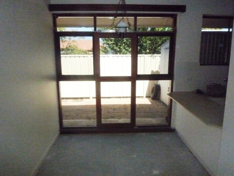 2/161 Frederick Road, Seaton SA 5023