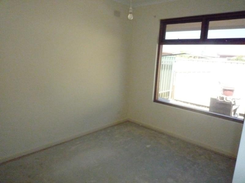 2/161 Frederick Road, Seaton SA 5023