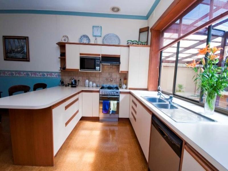 15 Roslyn Street, Largs Bay SA 5016