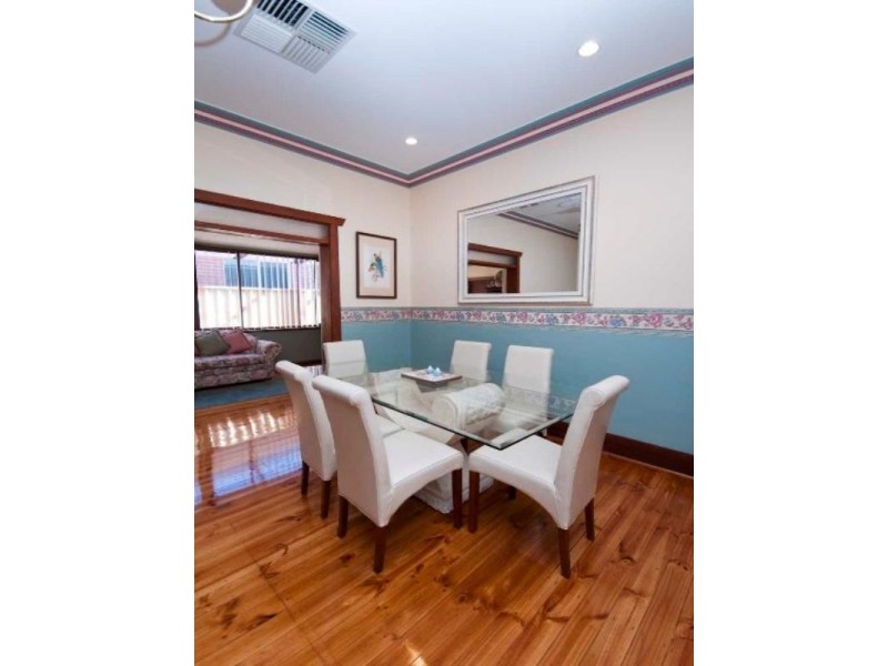 15 Roslyn Street, Largs Bay SA 5016