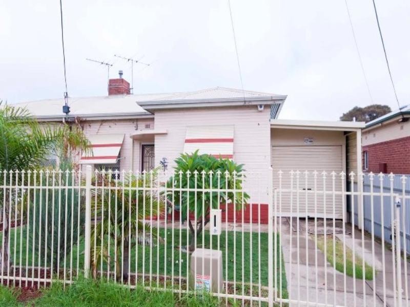 7 Tulloch Avenue, Pennington SA 5013
