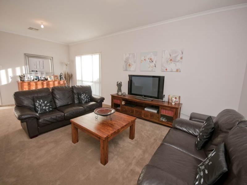 14 Edithburgh Avenue, Seaford Rise SA 5169