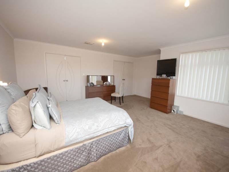 14 Edithburgh Avenue, Seaford Rise SA 5169