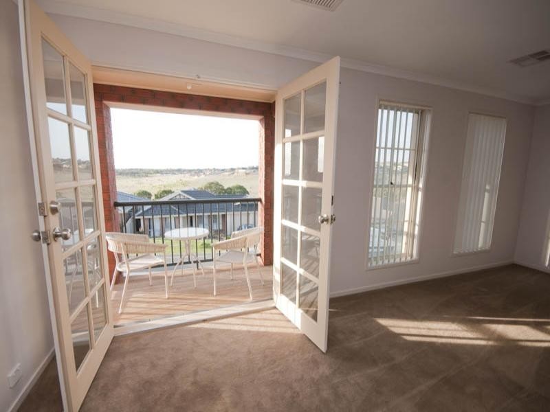 14 Edithburgh Avenue, Seaford Rise SA 5169