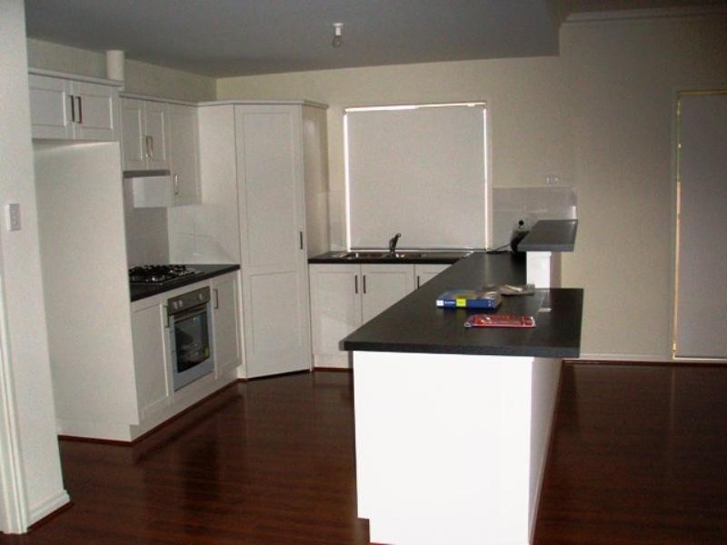 4a Arooma Street, Seaton SA 5023