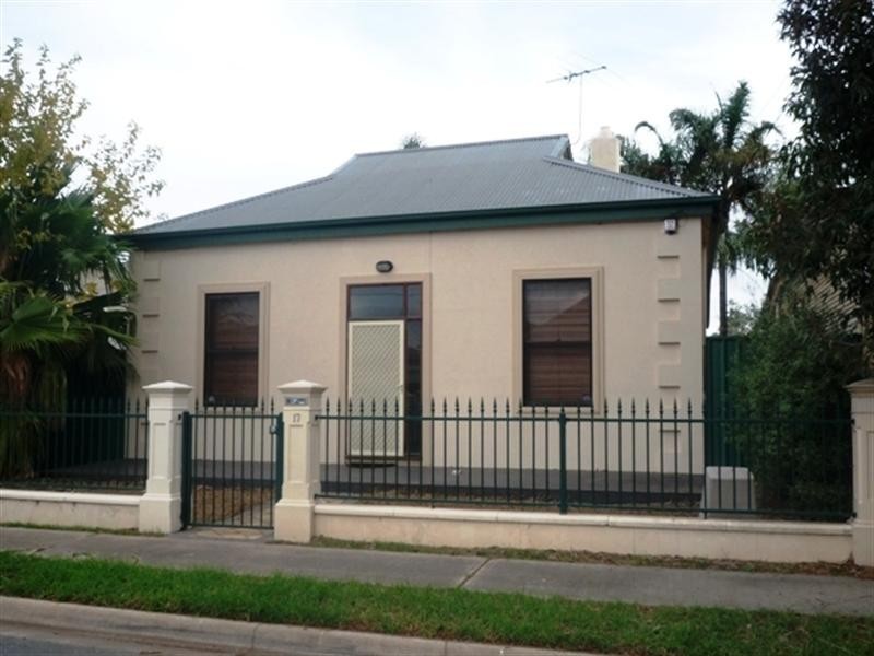 17 Mundulla Street, Kilkenny SA 5009