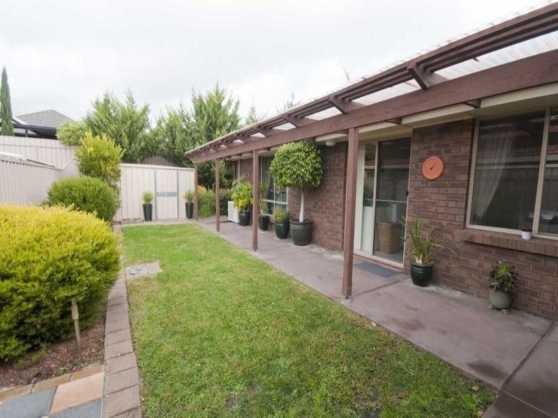 49 Riddoch Crescent, Woodcroft SA 5162