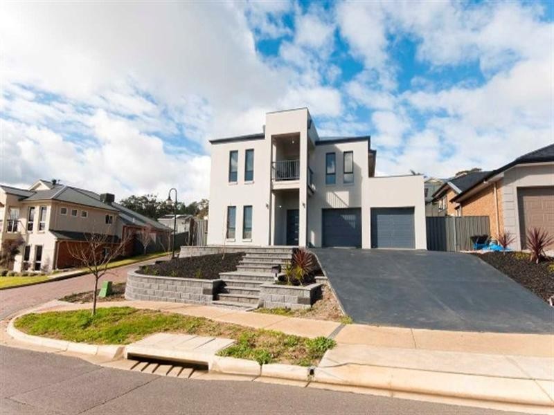 24 Evergreen Parade, Flagstaff Hill SA 5159