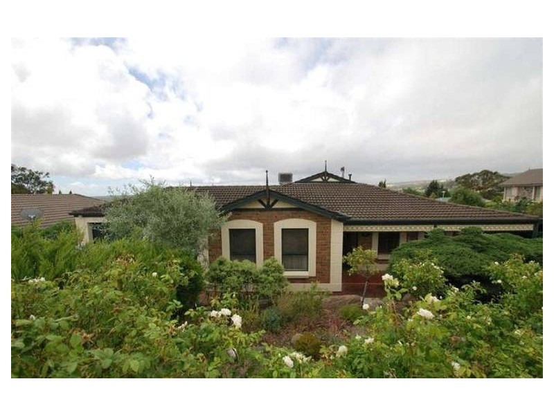 39 Greenfield Rise, Aberfoyle Park SA 5159