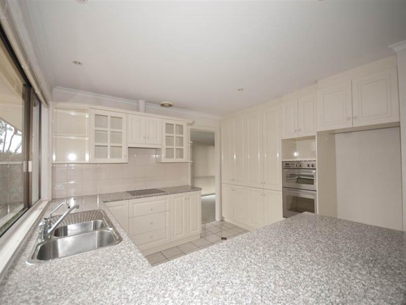 74 Broadmeadow Drive, Flagstaff Hill SA 5159