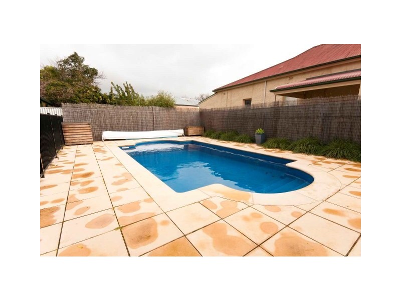 18 Ebor Avenue, Mile End SA 5031