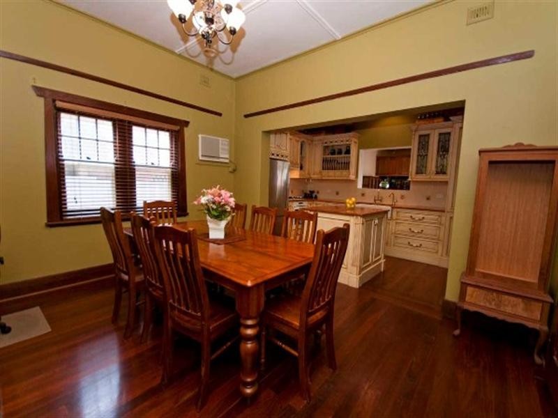 4 Moore Street, Prospect SA 5082