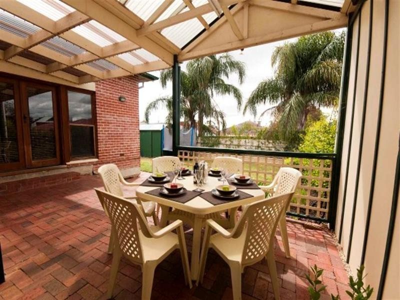 4 Moore Street, Prospect SA 5082