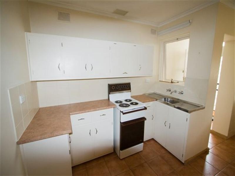 11/195 Military Road, Henley Beach South SA 5022