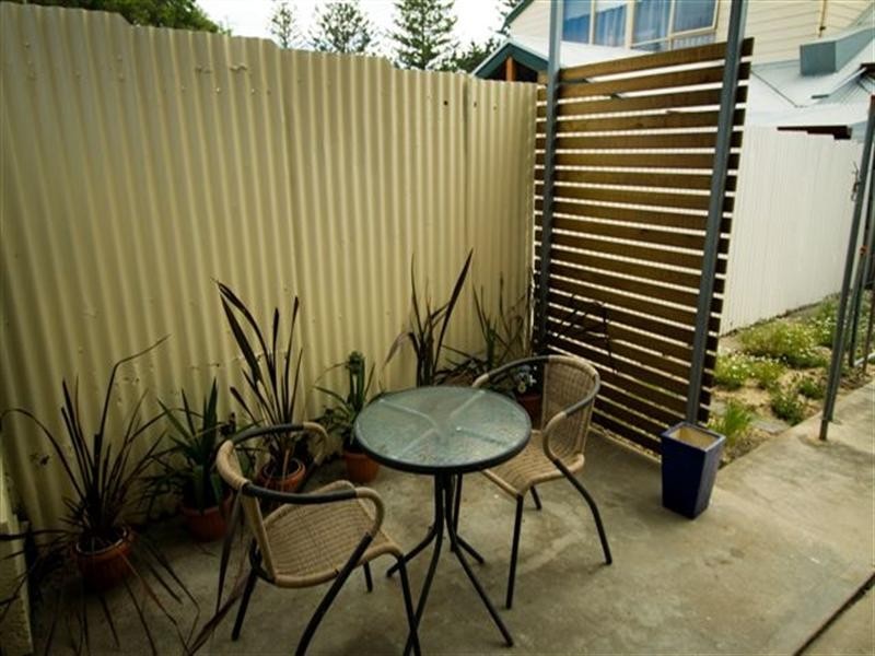 11/195 Military Road, Henley Beach South SA 5022