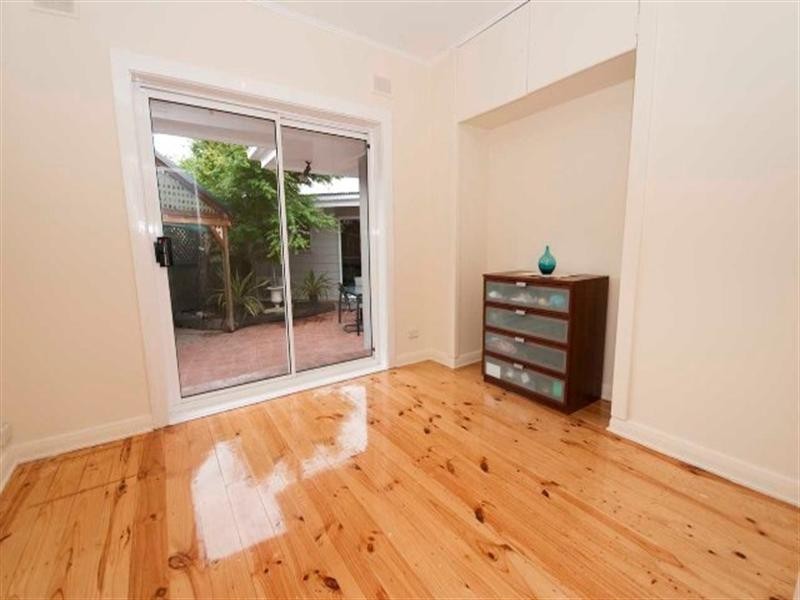 28 Chippendale Avenue, Fulham SA 5024