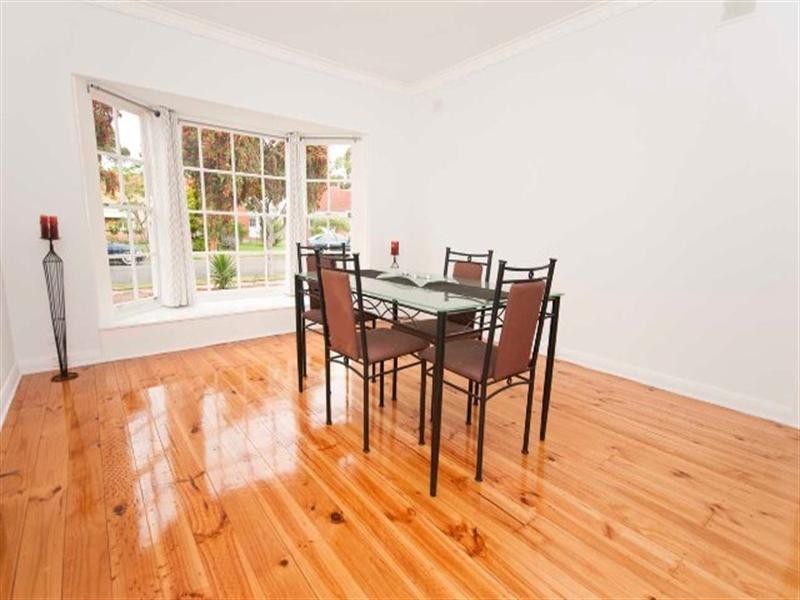 28 Chippendale Avenue, Fulham SA 5024