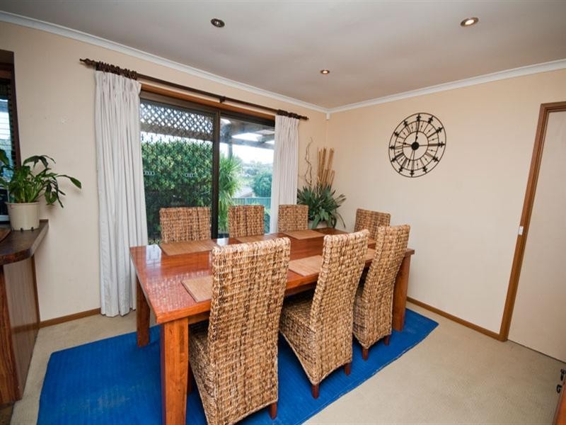 6 and 8 Poralka Crescent, Hallett Cove SA 5158