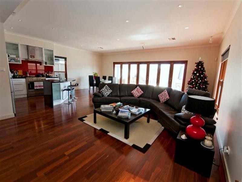 28 Simcock Street, West Beach SA 5024