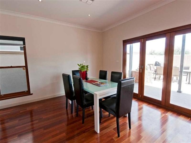 28 Simcock Street, West Beach SA 5024