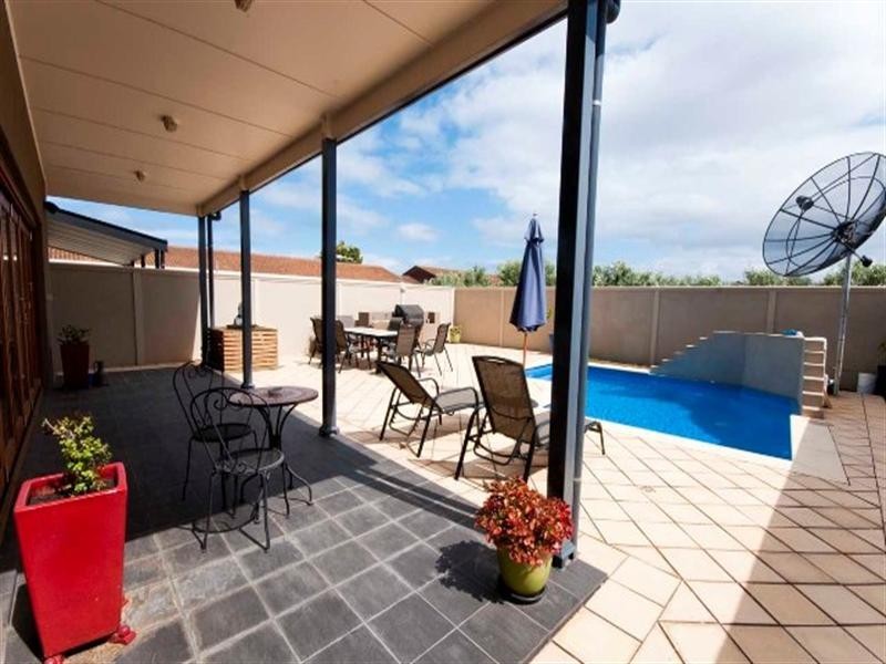 28 Simcock Street, West Beach SA 5024