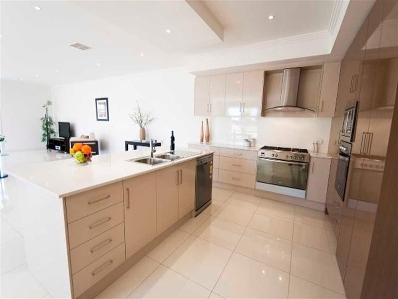 2A Chambers Street, Henley Beach SA 5022