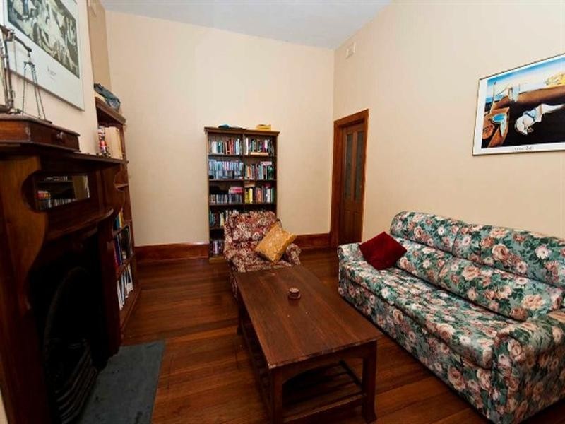 2 Torrens Street, Torrensville SA 5031