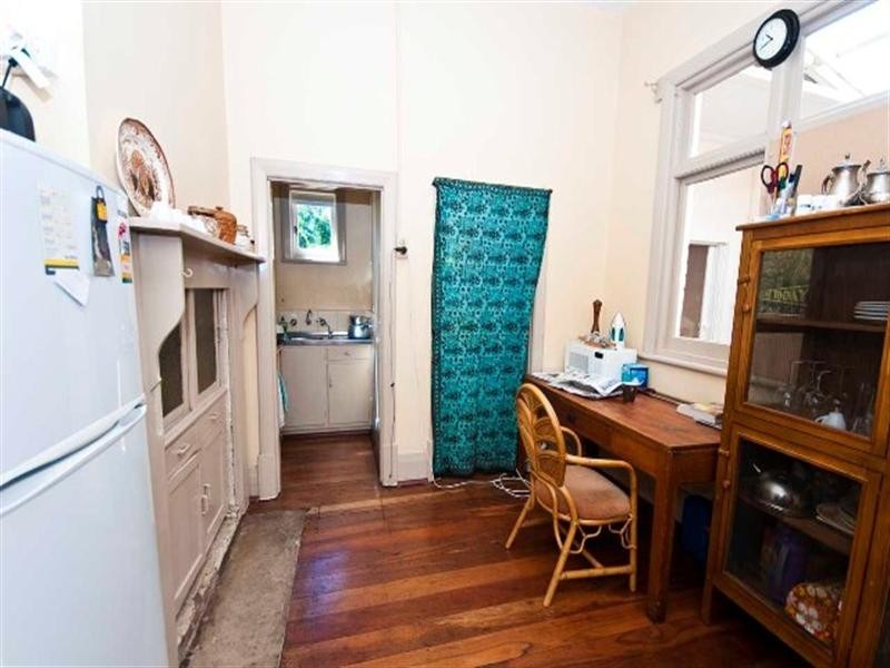 2 Torrens Street, Torrensville SA 5031