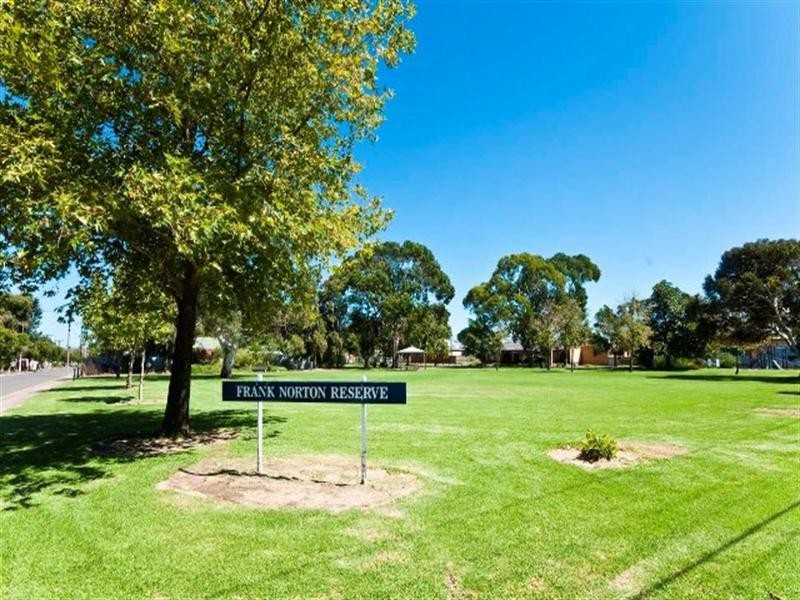 2 Torrens Street, Torrensville SA 5031