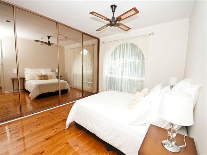 11 Rainbow Street, Hallett Cove SA 5158