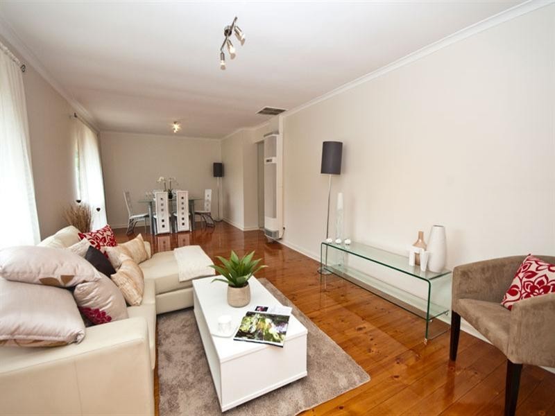 11 Rainbow Street, Hallett Cove SA 5158