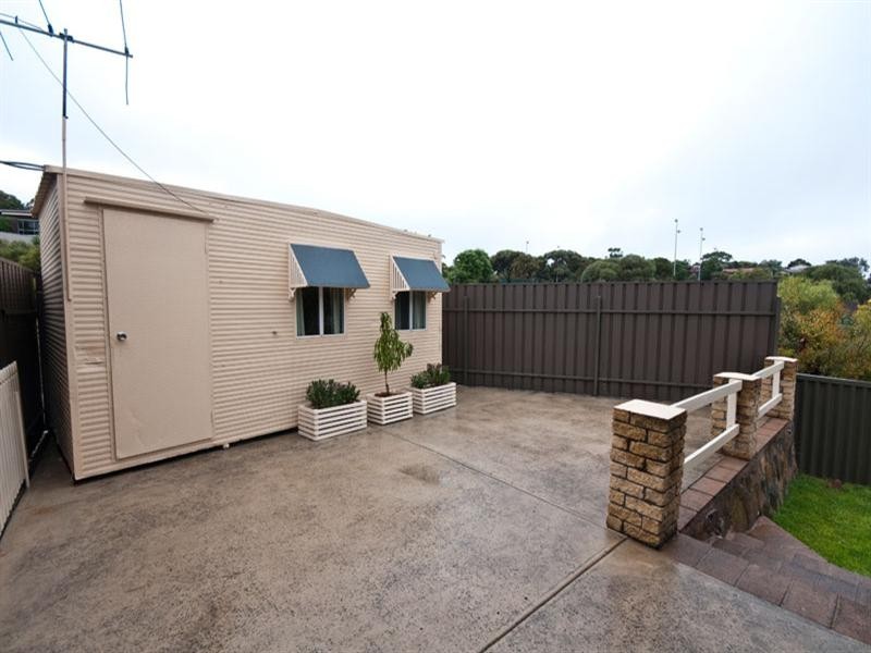 11 Rainbow Street, Hallett Cove SA 5158