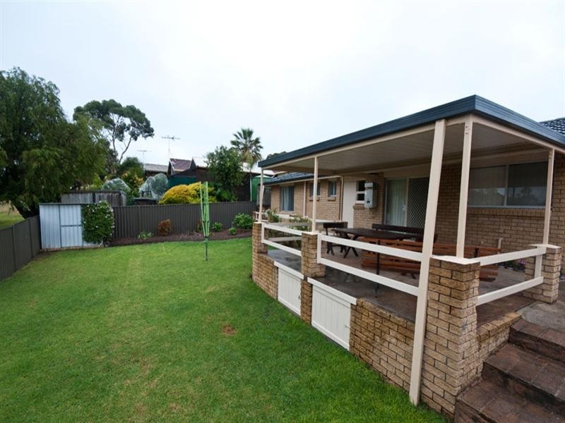 11 Rainbow Street, Hallett Cove SA 5158