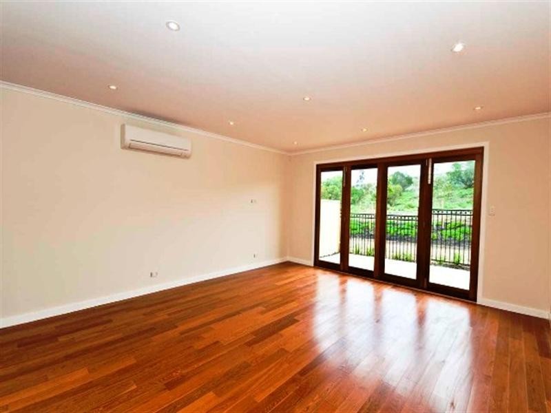 4 Parsons Court, Mawson Lakes SA 5095