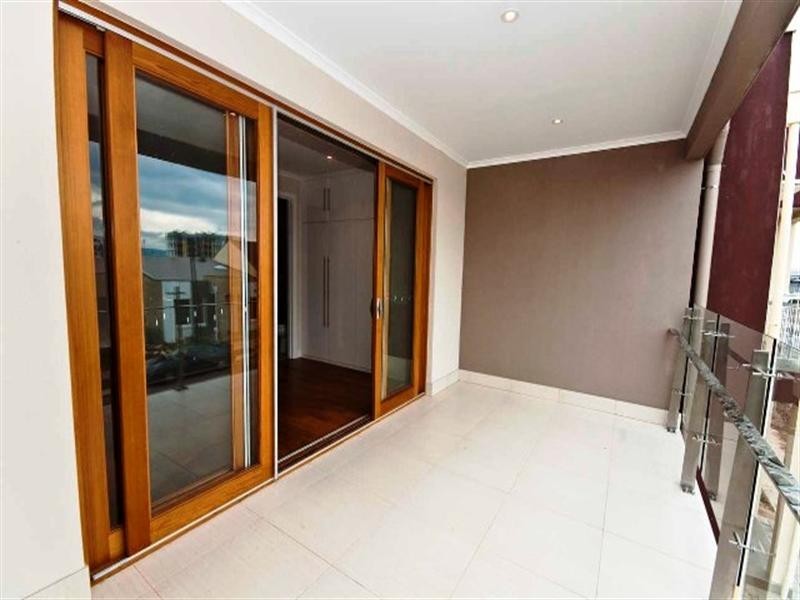 4 Parsons Court, Mawson Lakes SA 5095