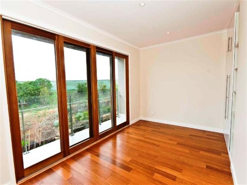 4 Parsons Court, Mawson Lakes SA 5095