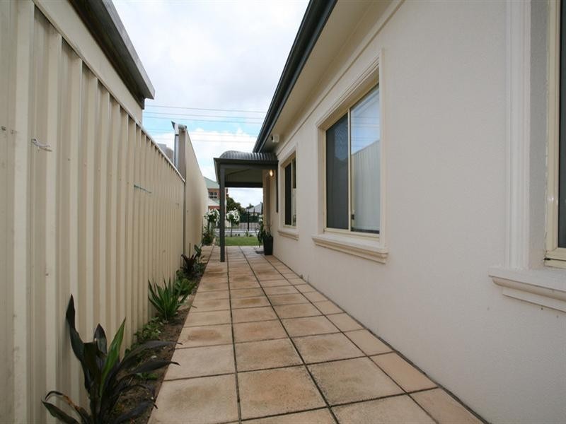 2 Brougham Place, Alberton SA 5014