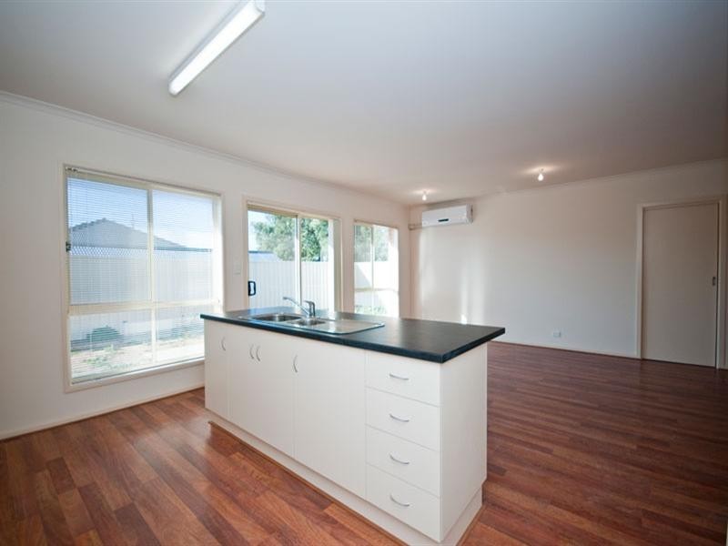 3/57 Seacombe Road, Seacombe Gardens SA 5047