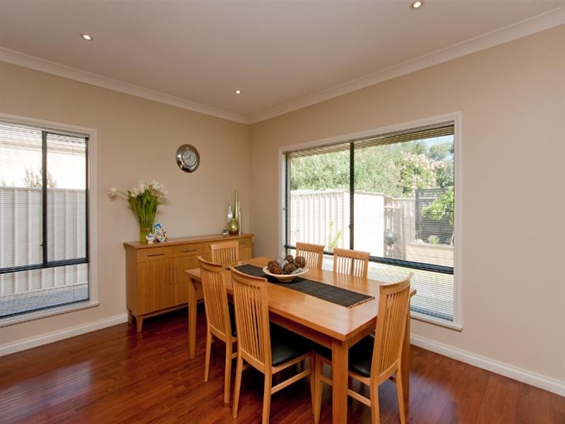 4 Simmons Crescent, Flinders Park SA 5025