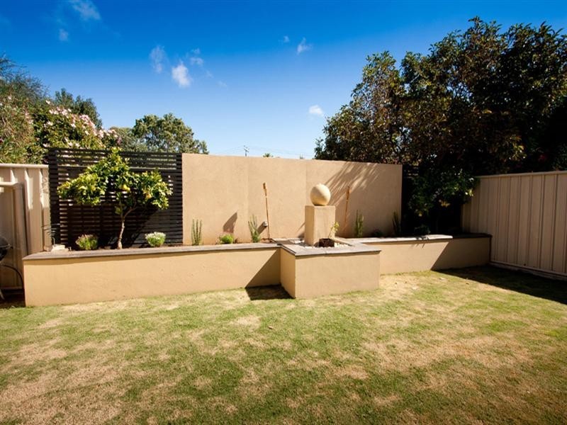 4 Simmons Crescent, Flinders Park SA 5025